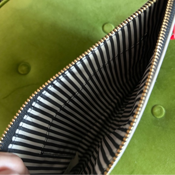 Kate Spade New York Haute Stuff Hot Sauce Clutch/Wristlet with Pepper Charms - Picture 4 of 4